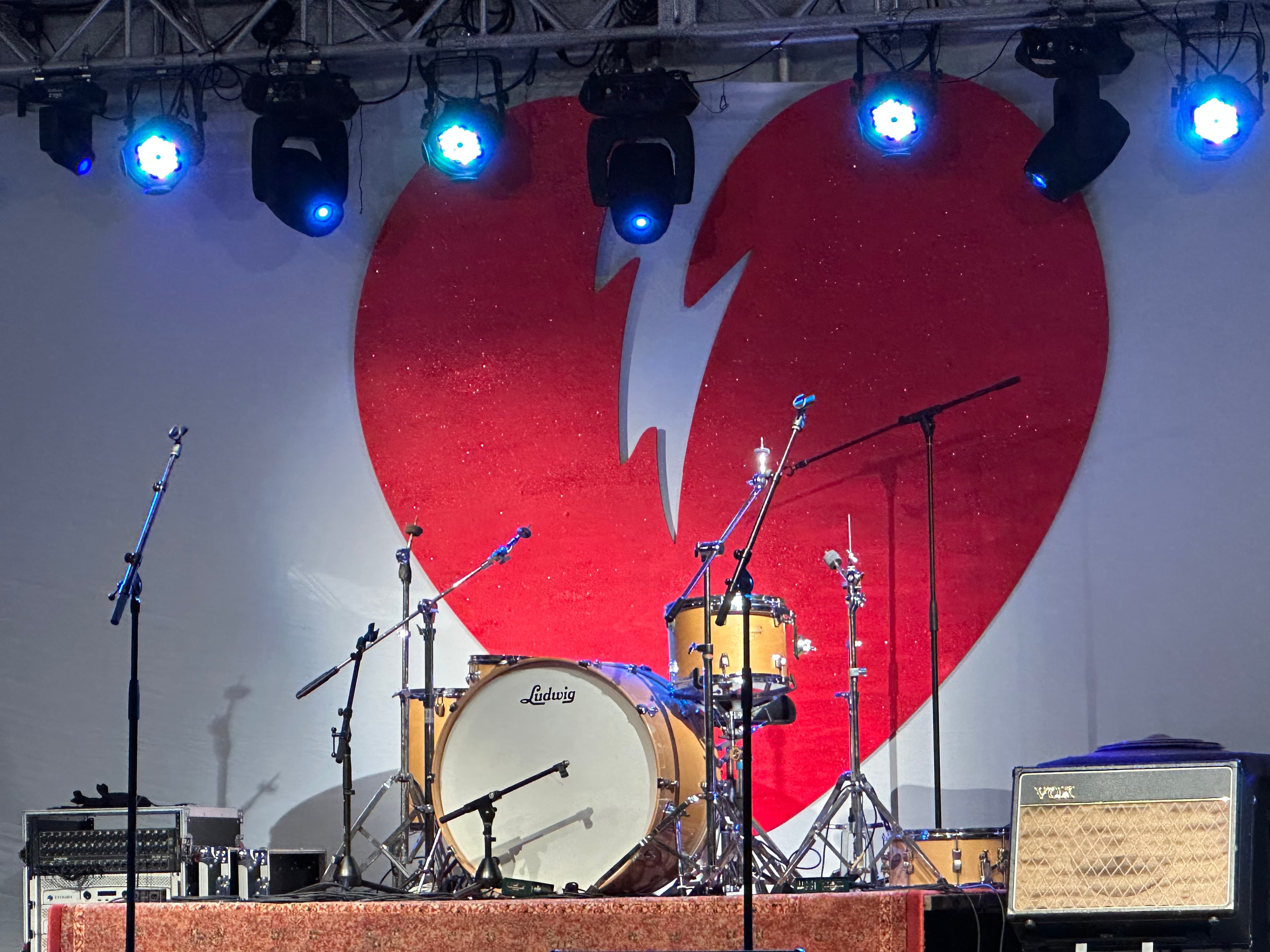 Heart-shaped scenic stage backdrop, Eclectic Electric event fabrication Florida