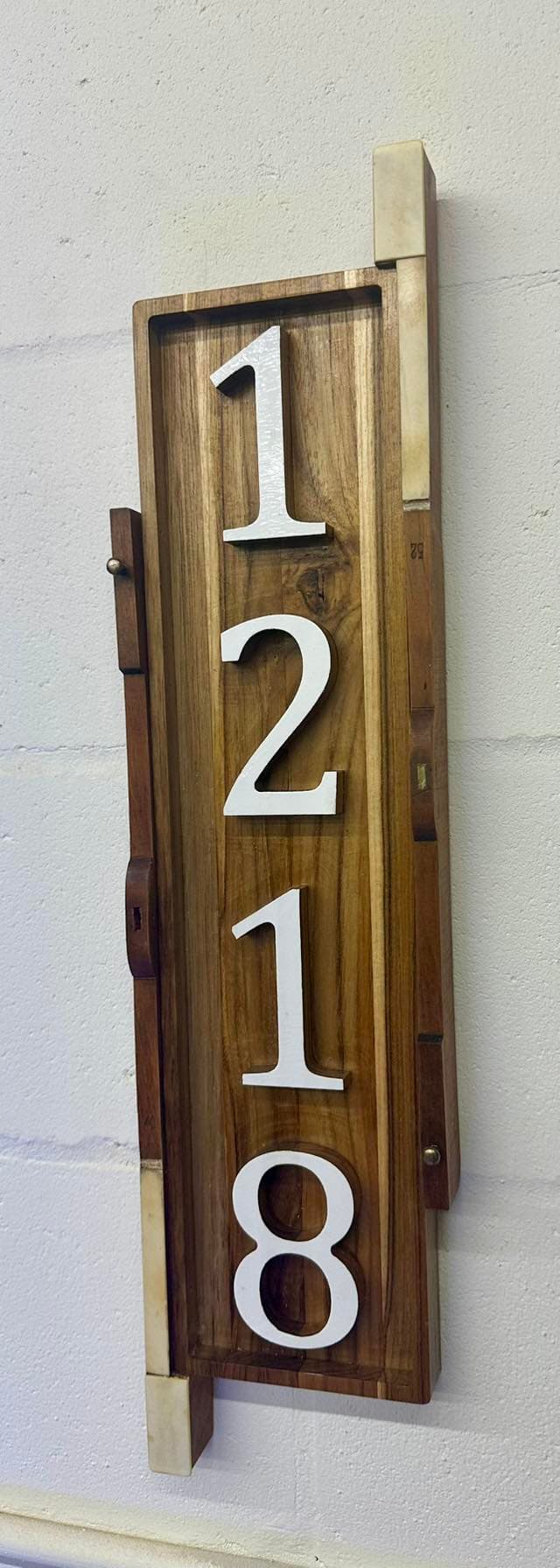 Custom House Numbers & Address Markers