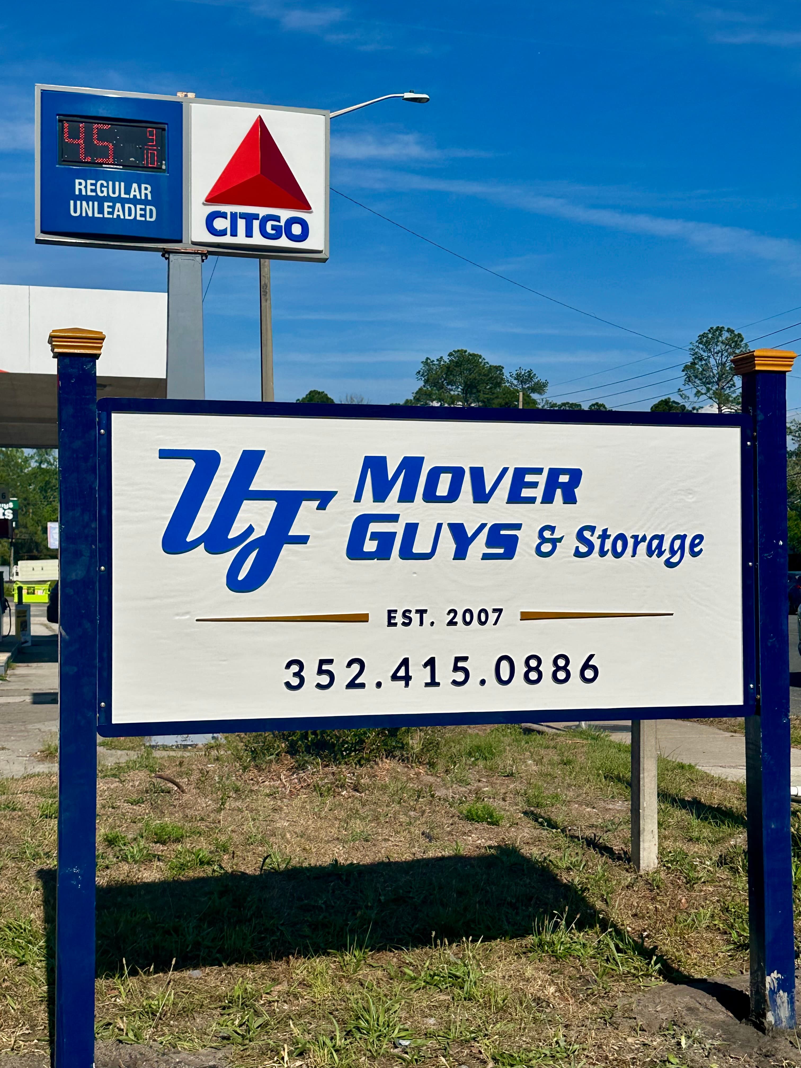 UF Mover Guys & Storage roadside business identification sign