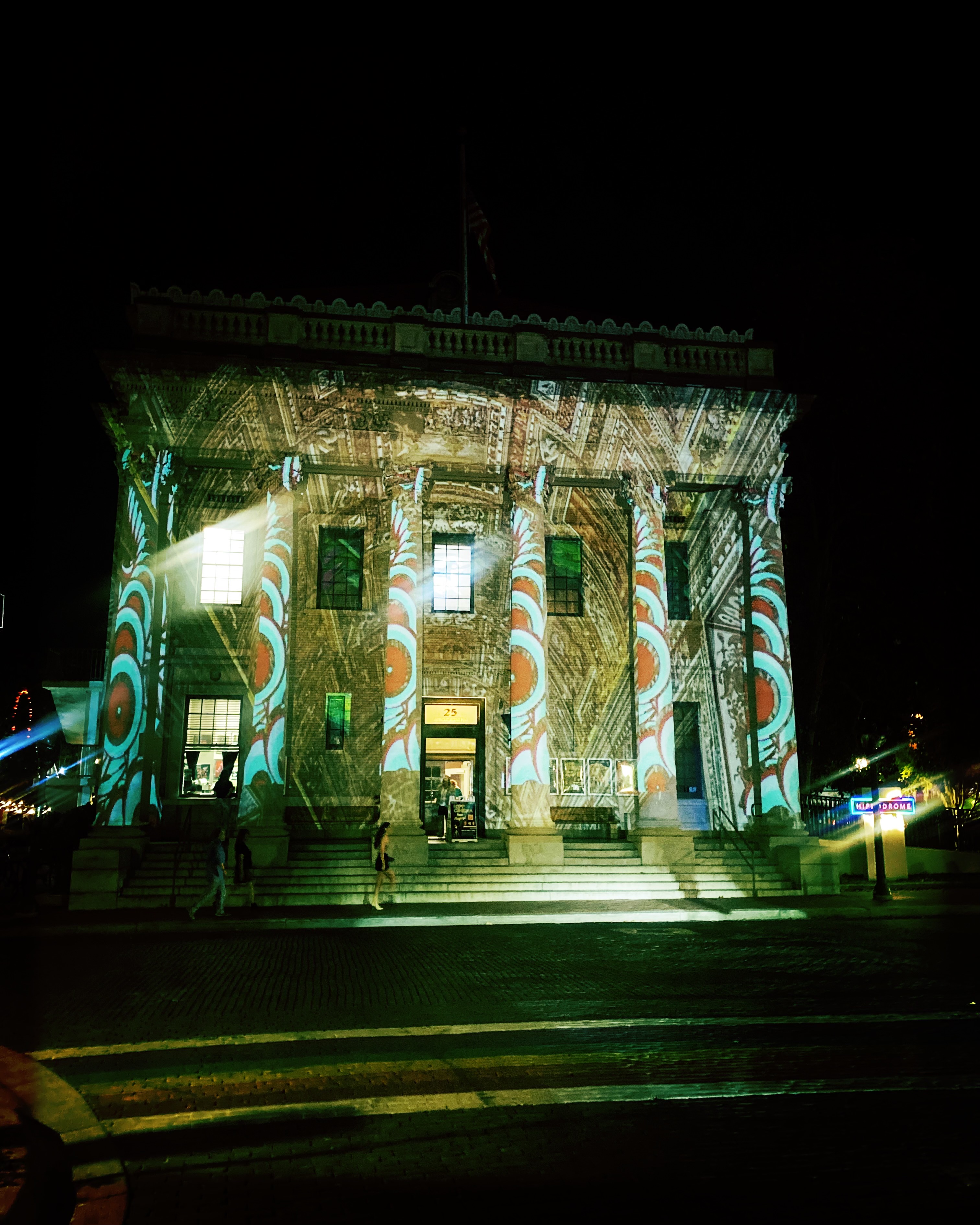 Hipp Facade Projection